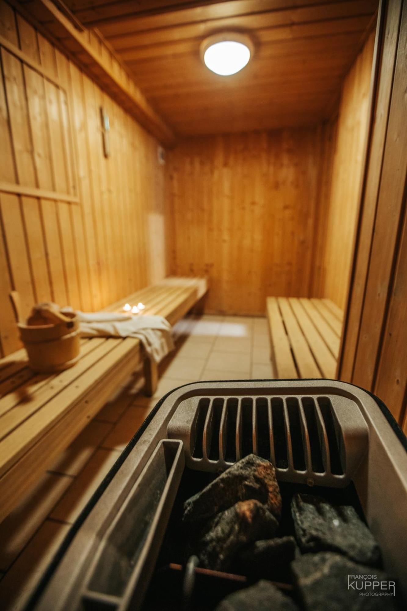 Le Noir Flohay 30 Pers - Malmedy, Vue, Wellness Villa Bagian luar foto