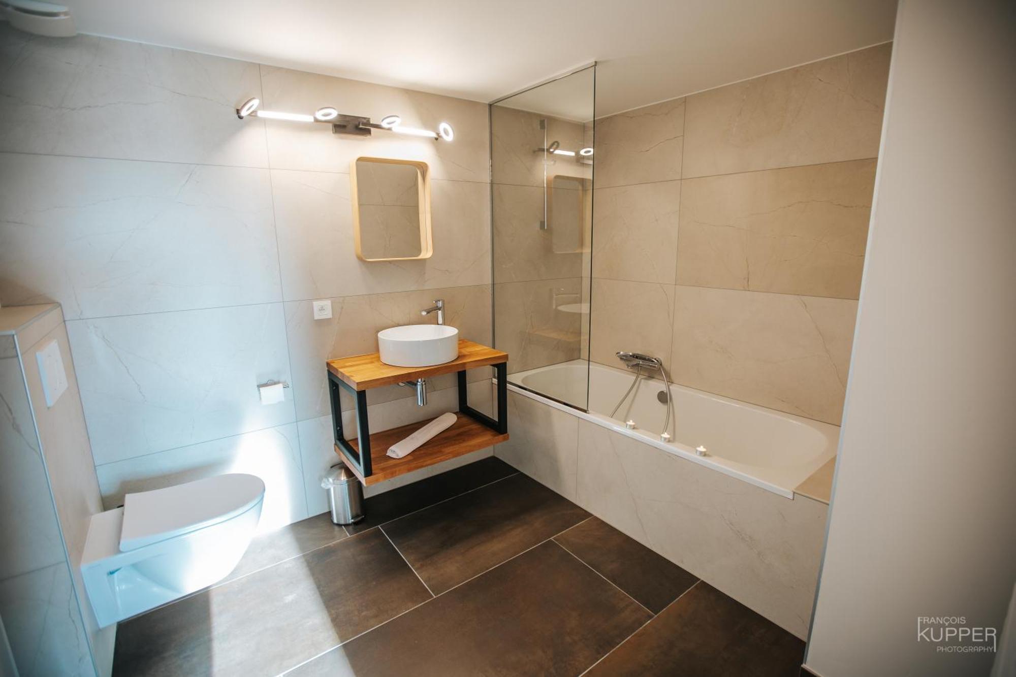 Le Noir Flohay 30 Pers - Malmedy, Vue, Wellness Villa Bagian luar foto